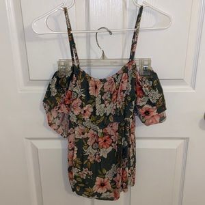 Billabong off the shoulder floral blouse
